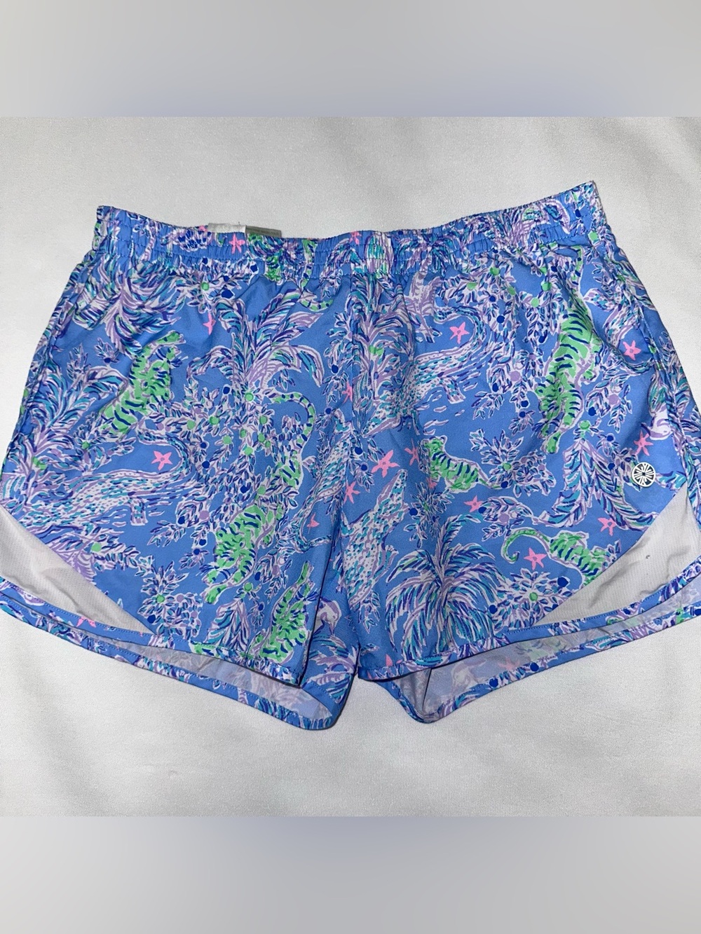 Lilly Pulitzer Luxletic Athletic Shorts size XS Blue with tropical print